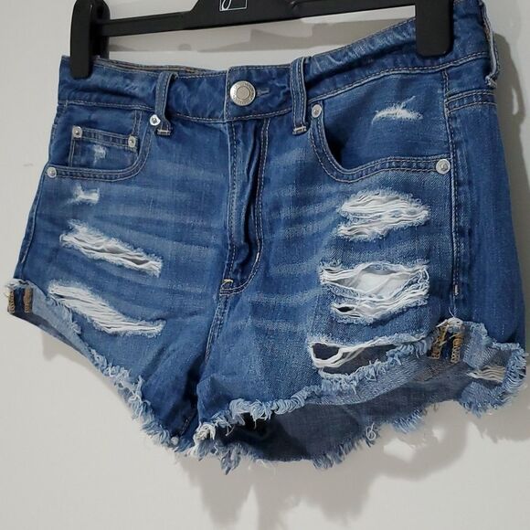 American Eagle tomgirl 31 waist distressed jean shorts - Picture 2 of 7